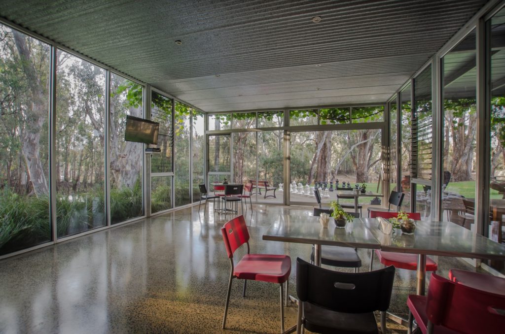 12-cape-horn-vineyard-tasting-room