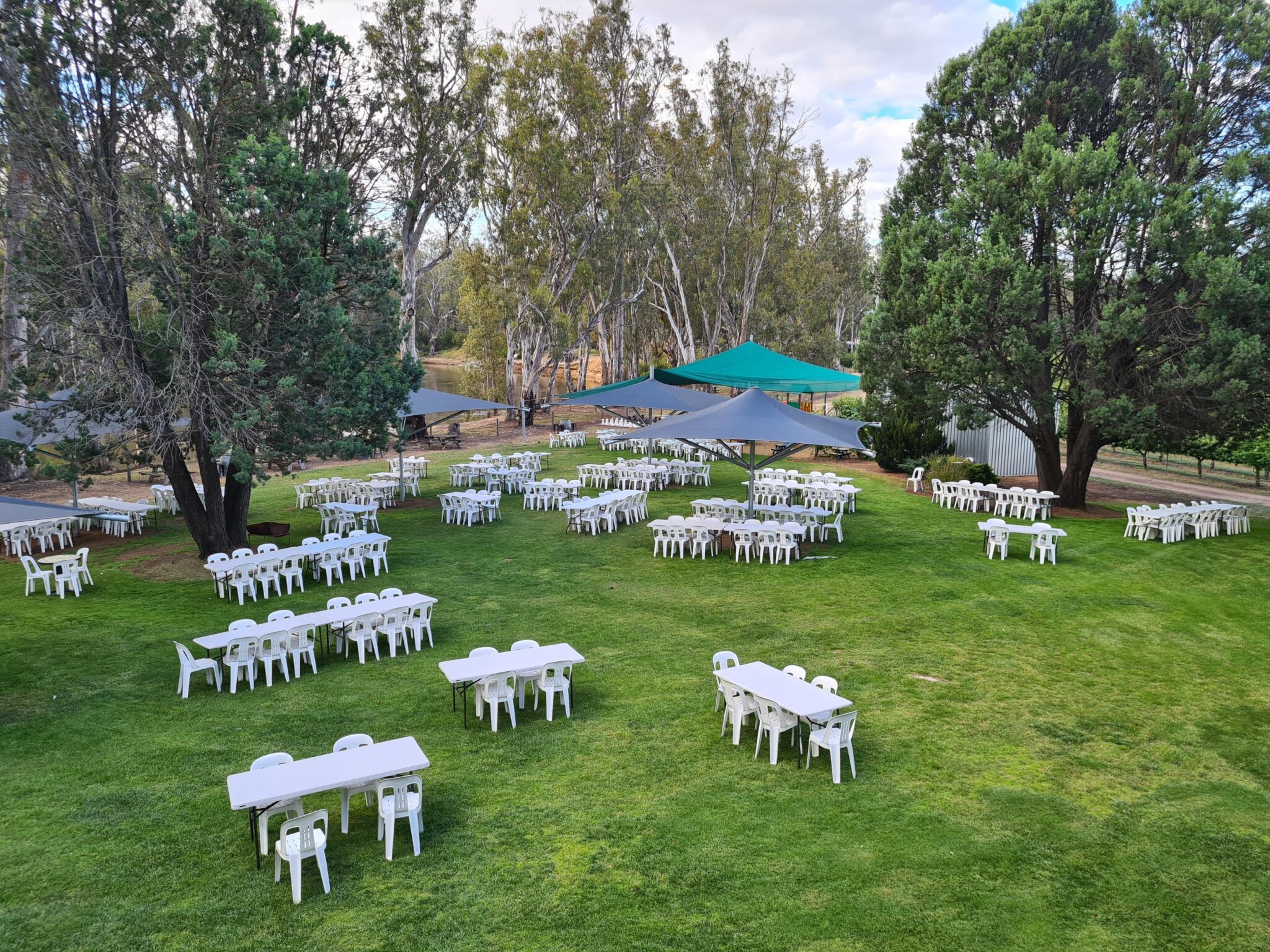 Cape Horn Vineyard & Riverside Bar Wine Tasting Echuca