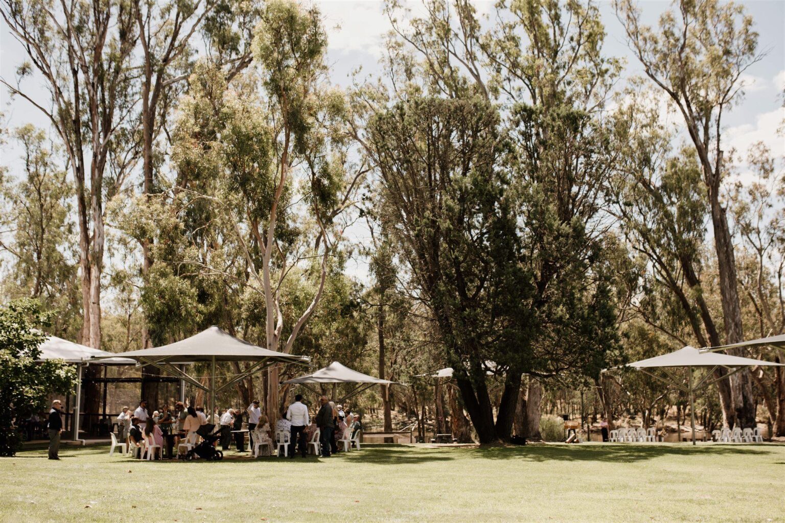 About Cape Horn Vineyard & Riverside Bar